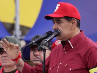 Venezuela advierte a Gobierno de Trump que no acogerá deportados en represalia por Chevron